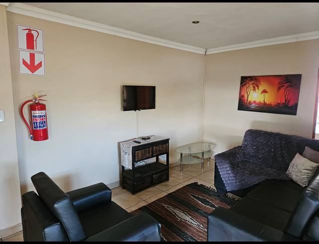 2 bed property to rent in VANDERBIJLPARK S. W. 5